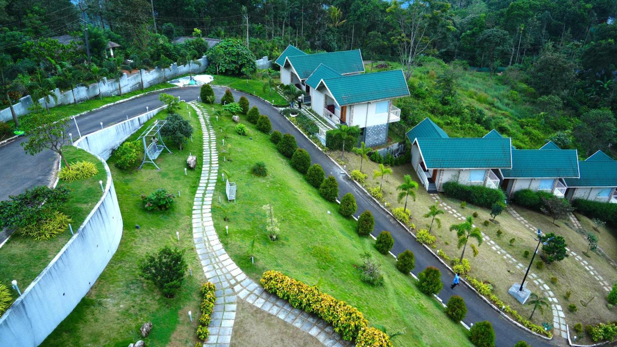 Отель Aveda Munnar Mountains And Mist Экстерьер фото