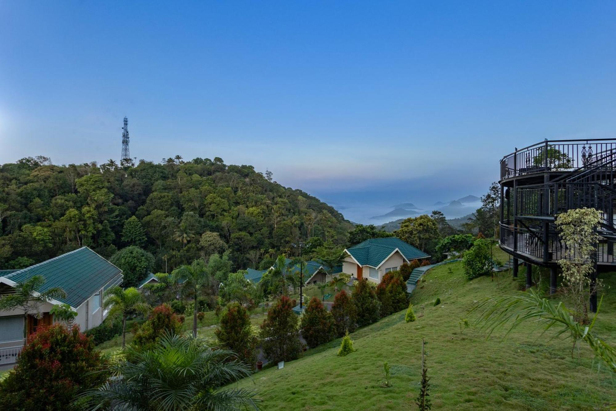 Отель Aveda Munnar Mountains And Mist Экстерьер фото